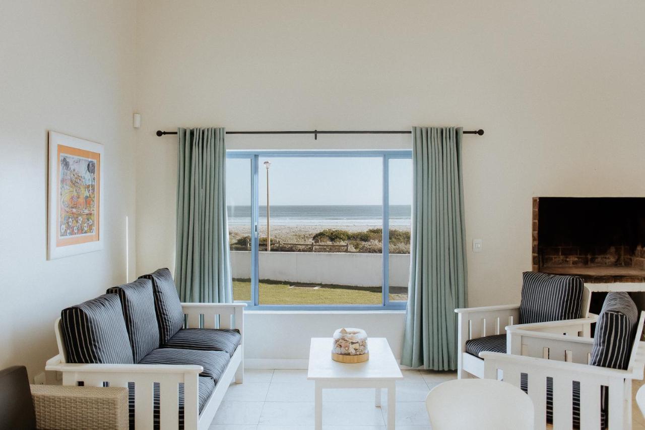 Pebbles Apartment Paternoster Bagian luar foto